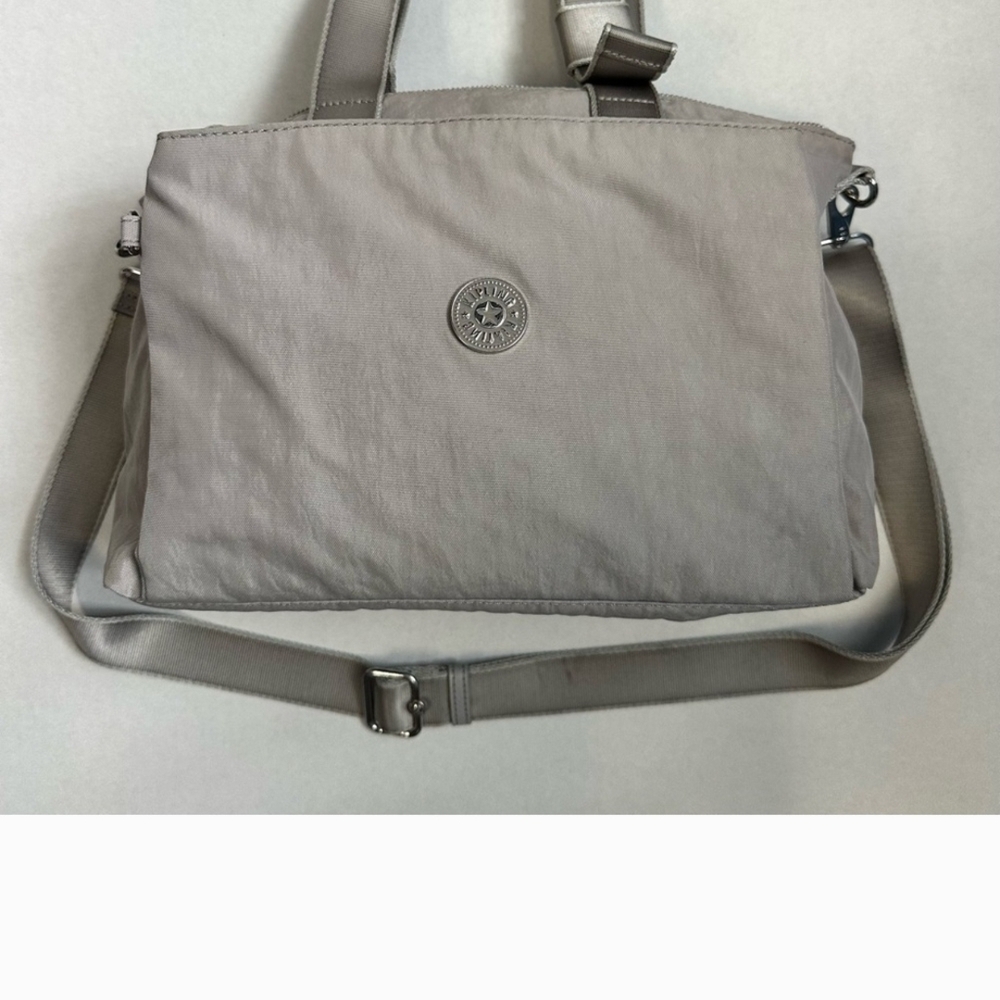 Kipling Kassy Tote. Unique Gray Crossbody Bag with Fresh Lilac Lining